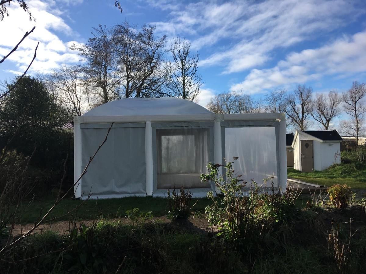 Отель Safaritent Glamping Tent Nabij Sint Maartenszee Sint Maartensvlotbrug Экстерьер фото