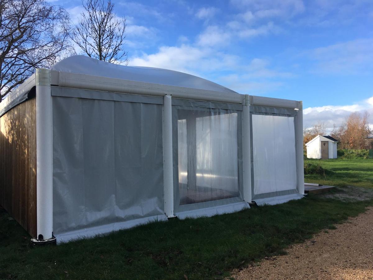 Отель Safaritent Glamping Tent Nabij Sint Maartenszee Sint Maartensvlotbrug Экстерьер фото