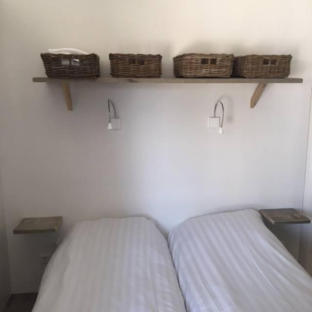 Отель Safaritent Glamping Tent Nabij Sint Maartenszee Sint Maartensvlotbrug Экстерьер фото